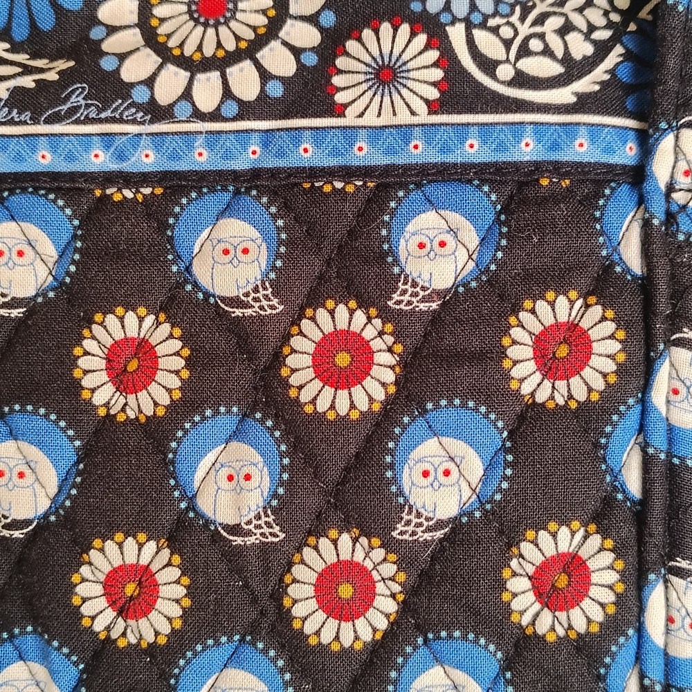 Vera Bradley Quilted Shoulder Bag – Black Blue Owl Floral Print – Like New OS - Picture 8 of 8